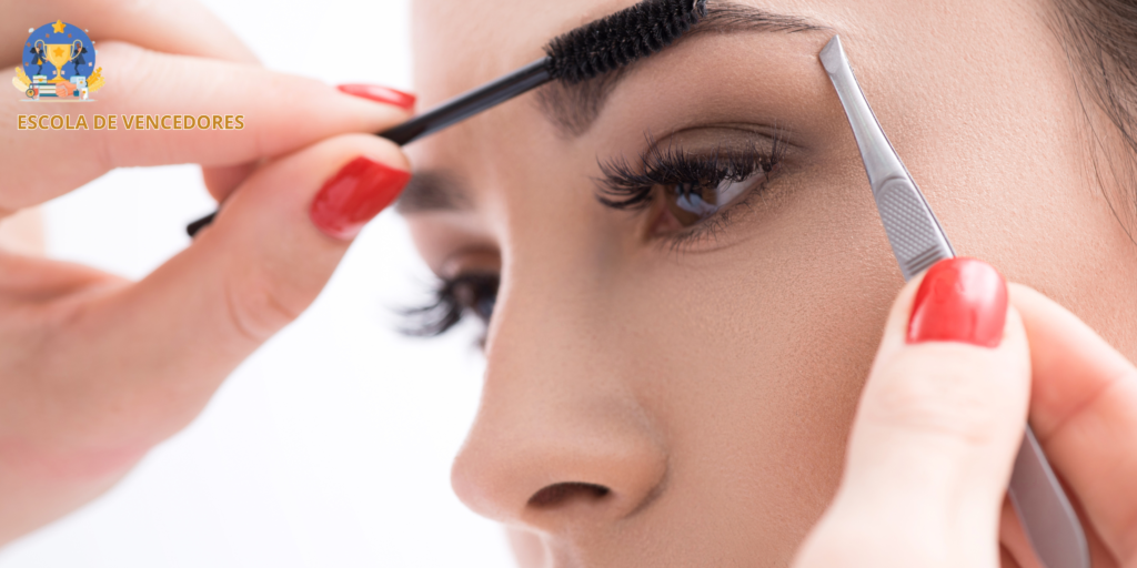 Curso Designer de Sobrancelha